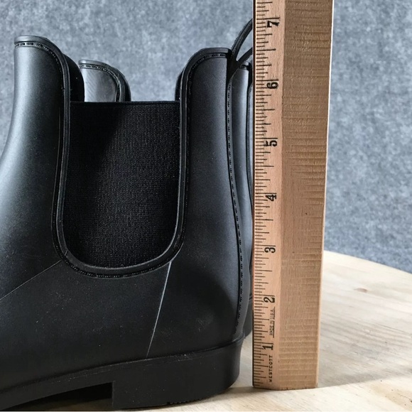 Merona Boots Womens Pull On Chelsea Ankle Rain Boot Black Rubber Low Heels - Picture 4 of 5